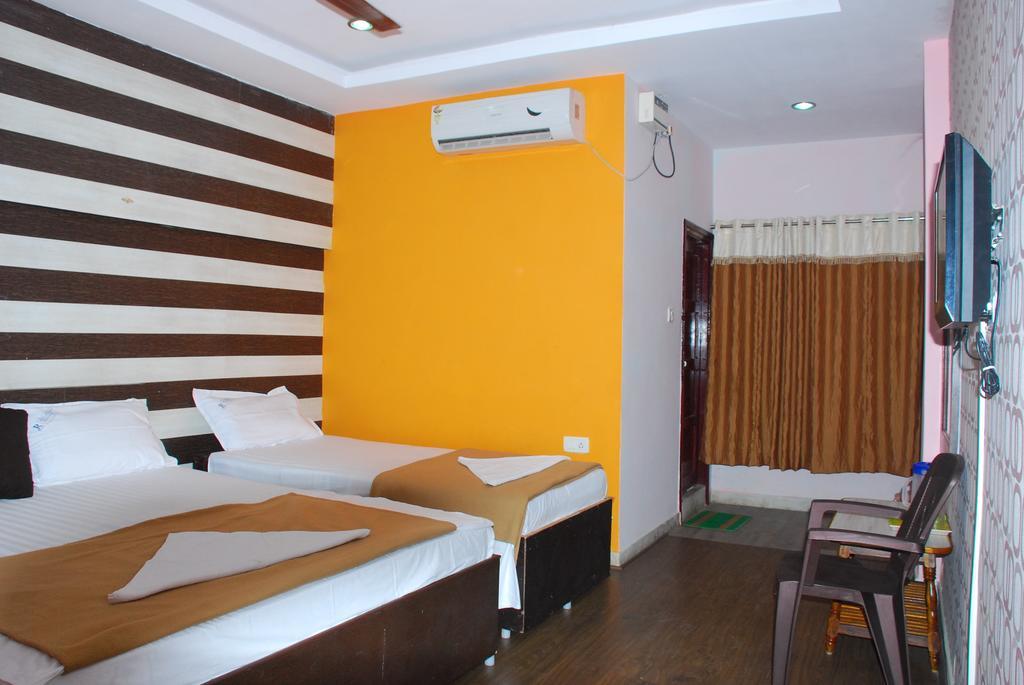 Jayalakshmi Residency Hotel Tirupati Bilik gambar
