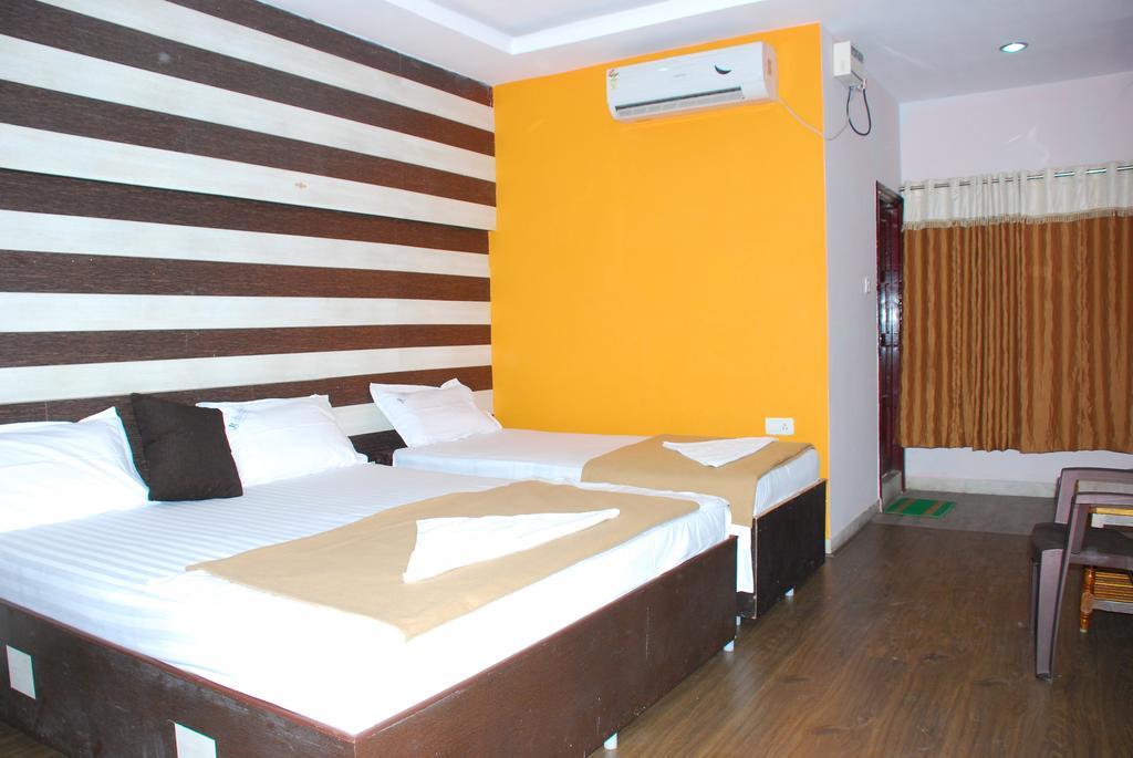 Jayalakshmi Residency Hotel Tirupati Bilik gambar