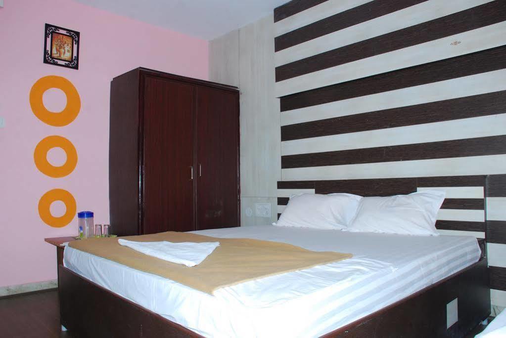 Jayalakshmi Residency Hotel Tirupati Luaran gambar